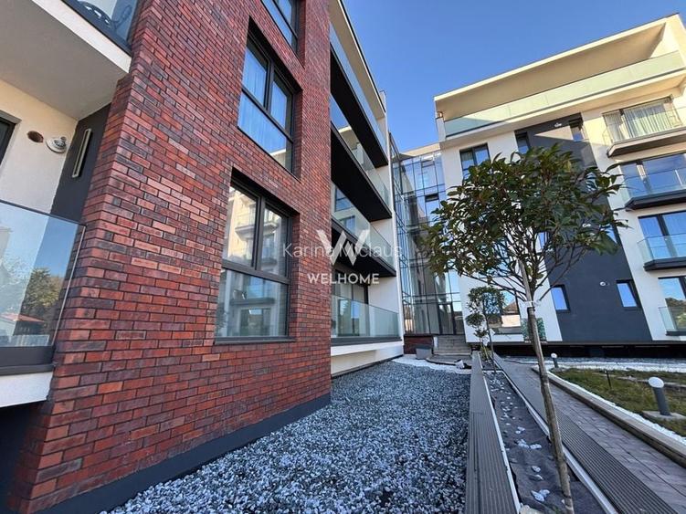 Apartament PREMIUM 3 camere cu GARAJ si boxa - zona Centrala