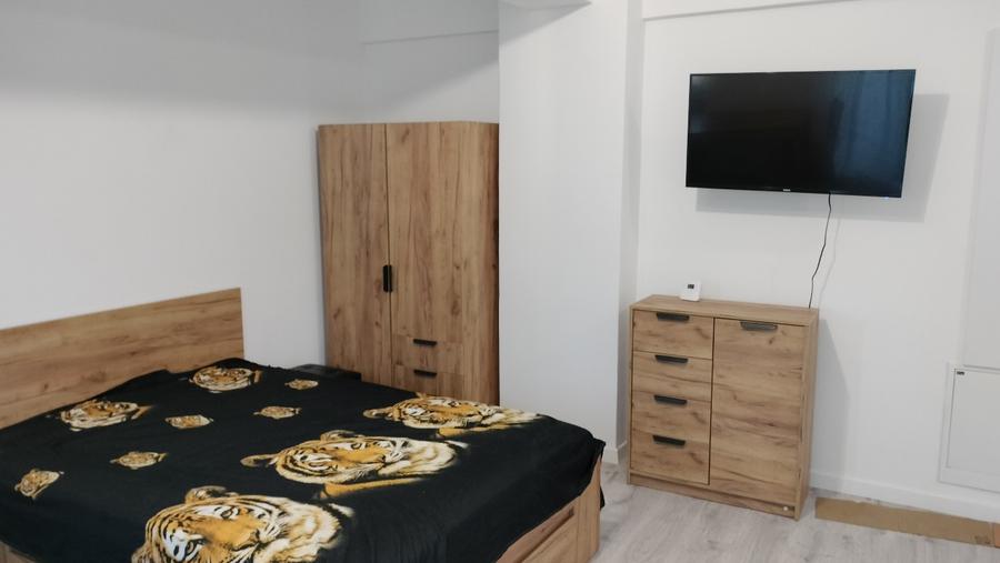 Închiriez apartament cu o cameră - 4