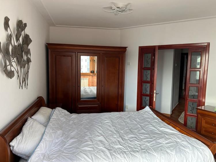 Vand artament 2 camere foarte aproape de plaja –Bulevardul Mamaia, zona 3 Papuci - 4