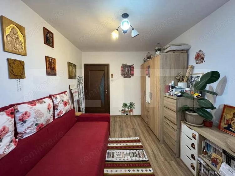 Apartament cu 2 camere decomandat in Hunedoara - 7
