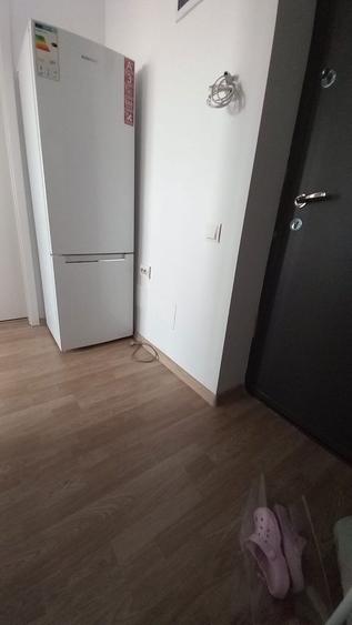 Inchiriez garsoniera . - 6