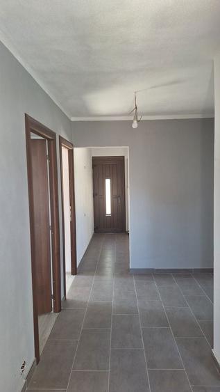 Inchiriez sau vand casa Targu Jiu - 5