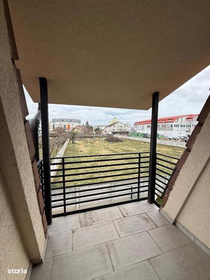 De vanzare Casa isiruita, zona Carolina Mall Cartier Nou - 3