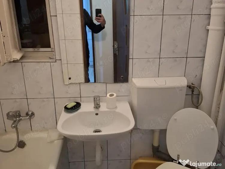 Inchiriez Apartament 2 Camere Zona Salaj Sector 5 - 4