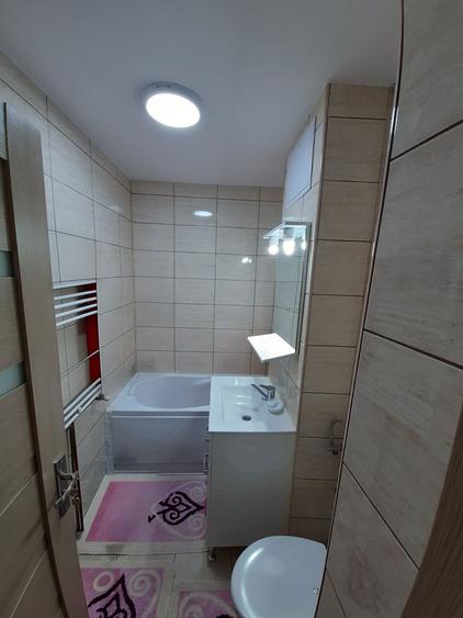 Apartament 2 camere, semidecomandat, parter - 1