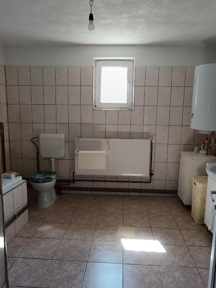 Casă individuală cu 3 camere cu Teren 6100 Mp în Micești