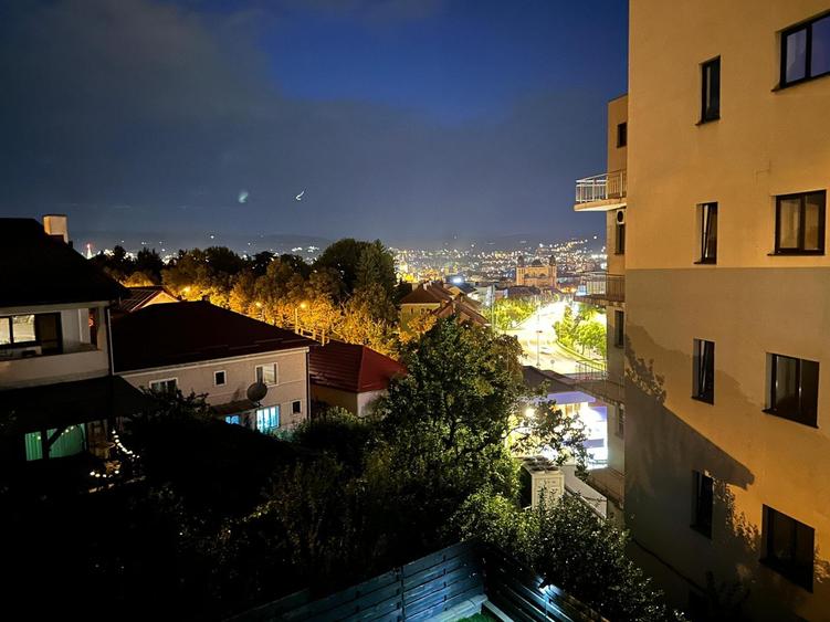 Duplex cu 5 camere cu Canalizare în Andrei Mureșanu
