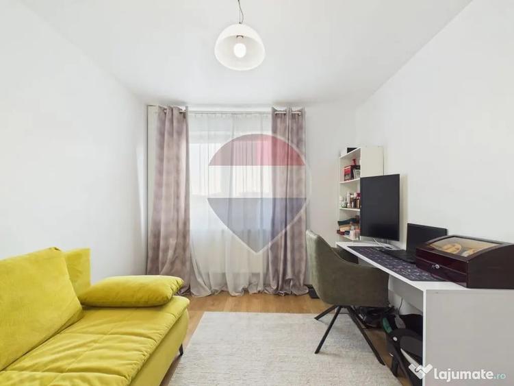 Apartament cu 3 camere semidecomandat în Drumul Taberei