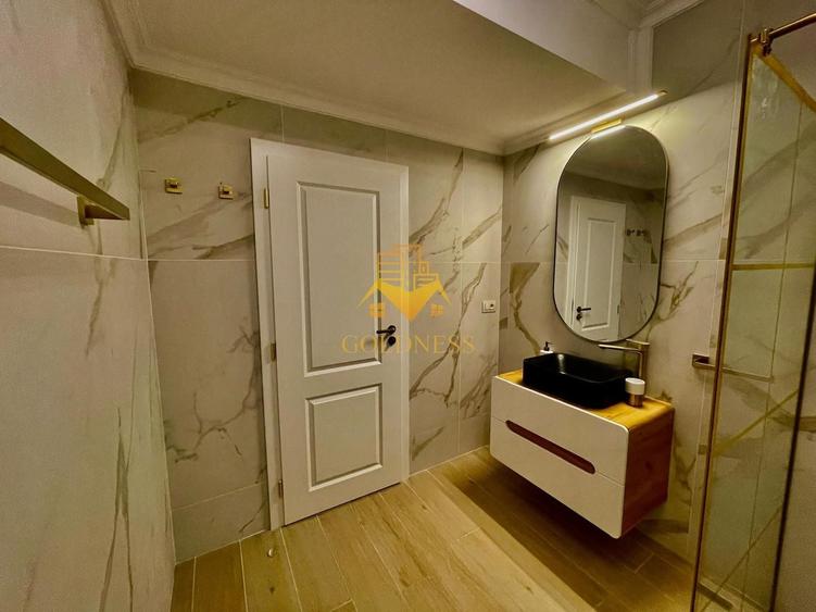 Apartament cu 3 camere semidecomandat, mobilat în Bună Ziua