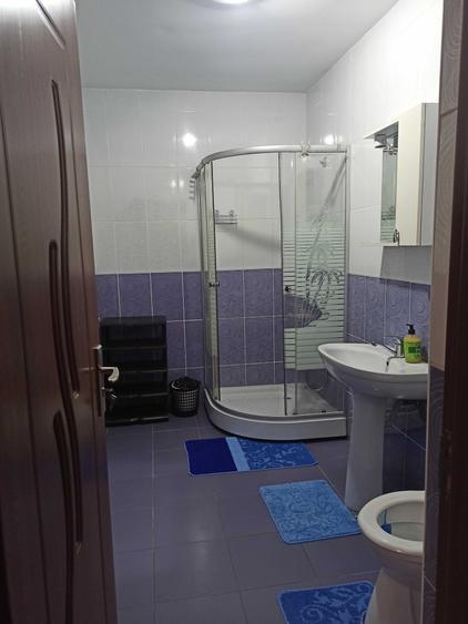 Apartament cu 2 camere decomandat în Florești