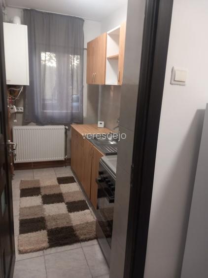 Inchiriez apartament cu doua camere