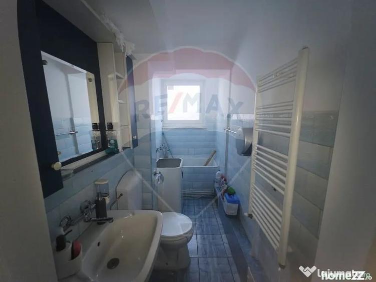 Spațiu comercial, de 45 mp, în Central