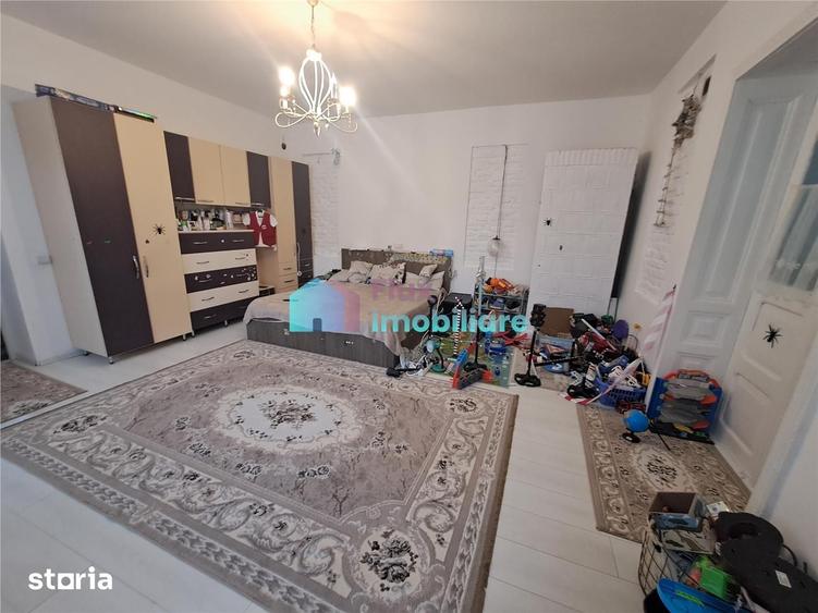 Casă cu 3 camere cu Teren 286 Mp în Central
