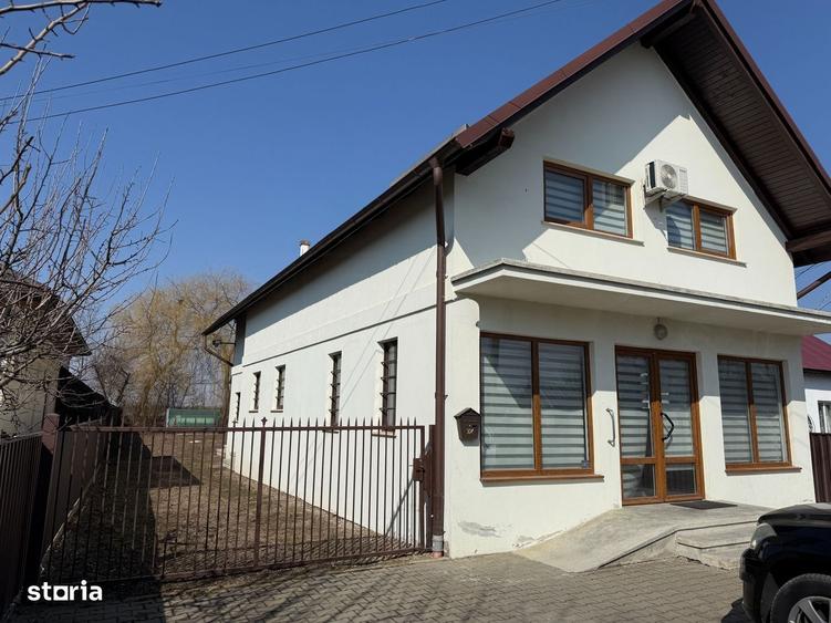 Casă cu 3 camere în Volovăț
