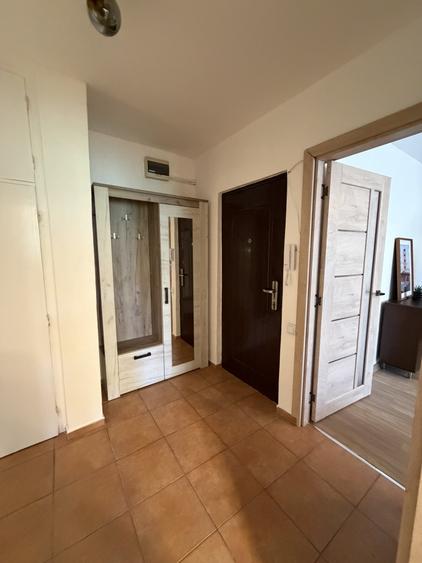 Apartament cu 2 camere decomandat, mobilat în Aviației