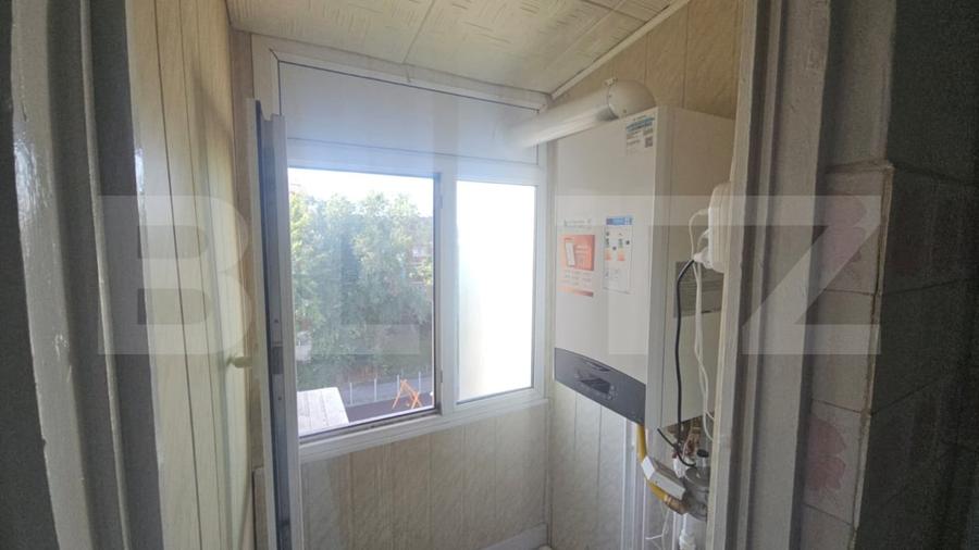 Apartament cu 3 camere decomandat, mobilat în Micro 39