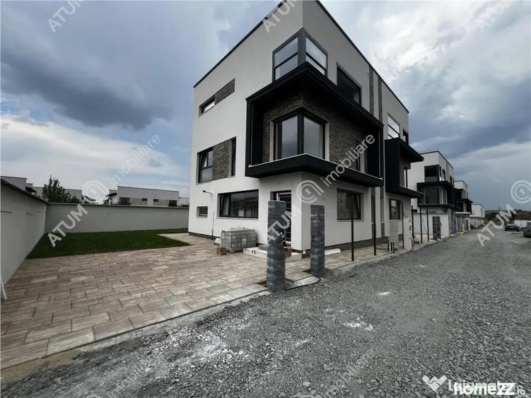 Casă cu 4 camere cu Teren 214 Mp în Vasile Aaron