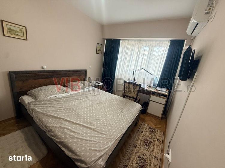 Apartament cu 3 camere în Gara de Nord