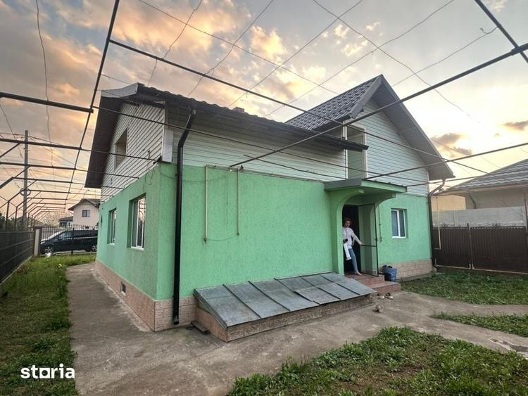 Casă cu 4 camere cu Teren 1105 Mp în Târgșoru Vechi