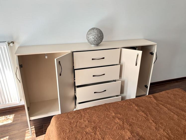 Apartament cu 2 camere decomandat, mobilat în Drumul Taberei