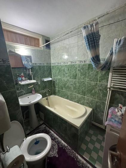 Garsonieră decomandată în Inel II