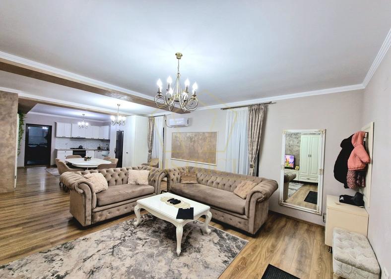 Triplex modern cu 3 camere SAD | Ghiroda - 1