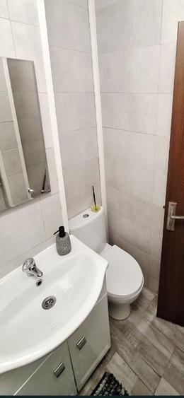 Garsoniera moderna- Tractorul- langa Coresi Mall - 4