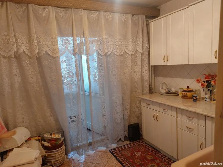 Urgent apartament 3camere - 7