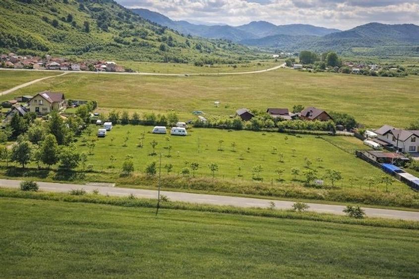 Film!Oportunitate de afacere si rezidenta: 7.700 mp teren intravilan,Rasnov,Glaj - 3