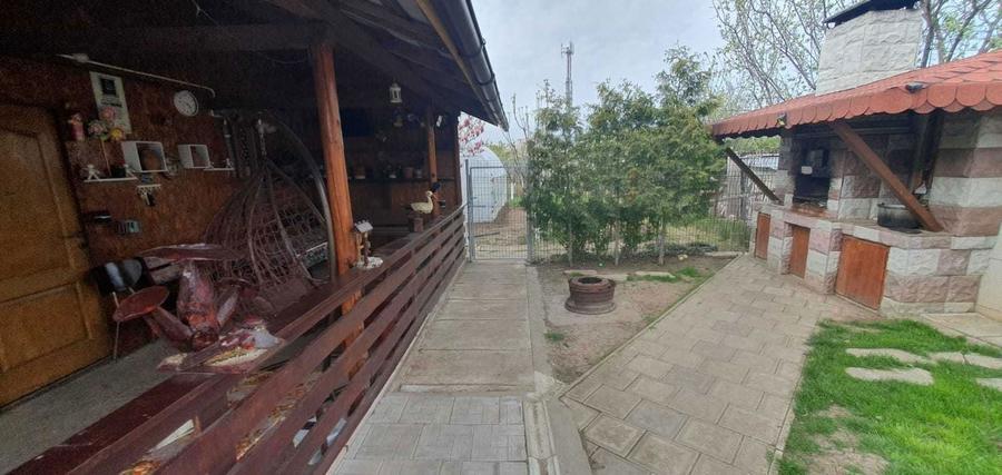 Vand casa parter 120 mp,teren 1000 mp + foisor si bucatarie vara 50 mp - 1