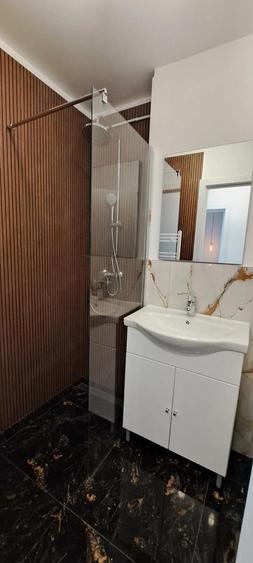 Proprietar inchiriez apartament cu o camera - 4