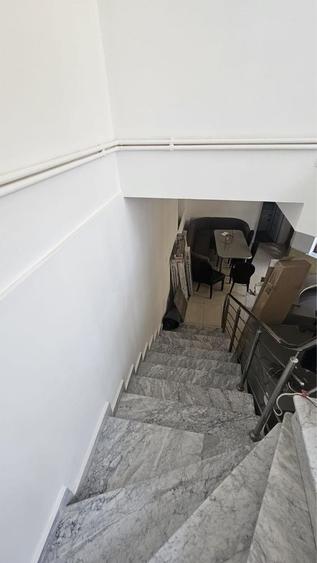 Apartament cu 3 camere decomandat în Popoveni