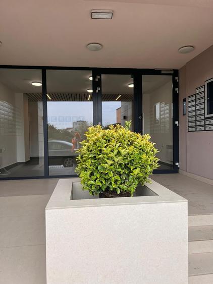 Apartament spatios, luminos, balcon, comision 0 - 3