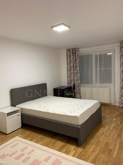 Apartament cu 3 camere decomandat, mobilat în Apărătorii Patriei