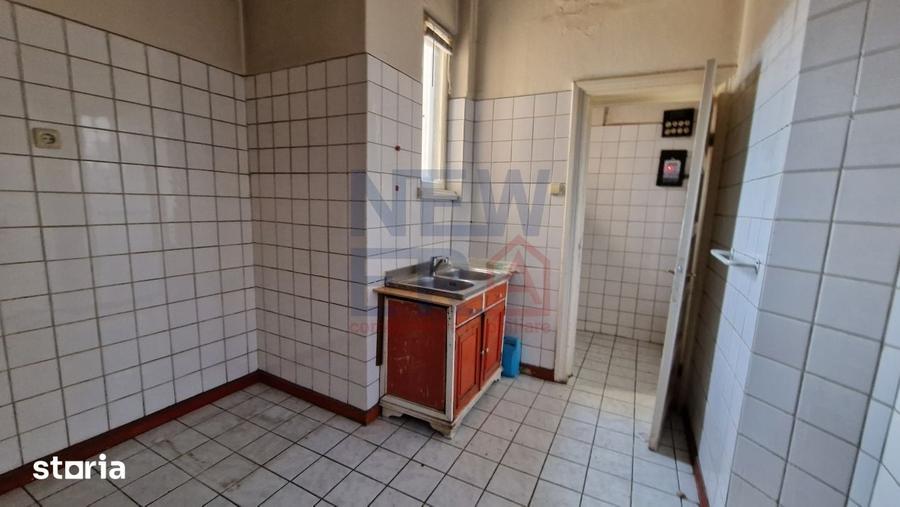 Apartament cu 3 camere în Unirii