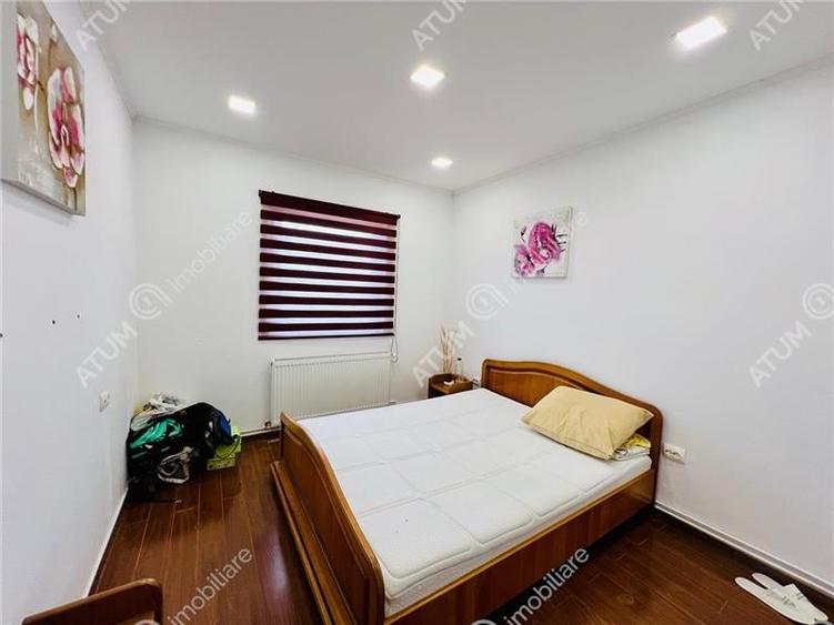 Spatiu industrial cu 2 hale si anexe teren 2543 in Hamba judetul Sibiu - 13