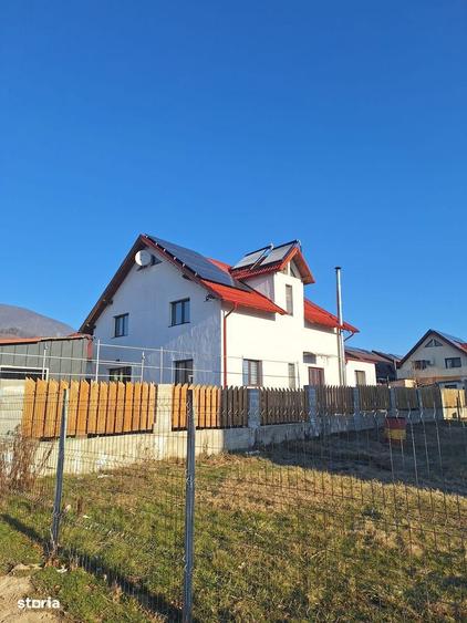 Casa autonoma energetic 210 mp panouri fotovoltaice Codlea, Bra?ov - 3