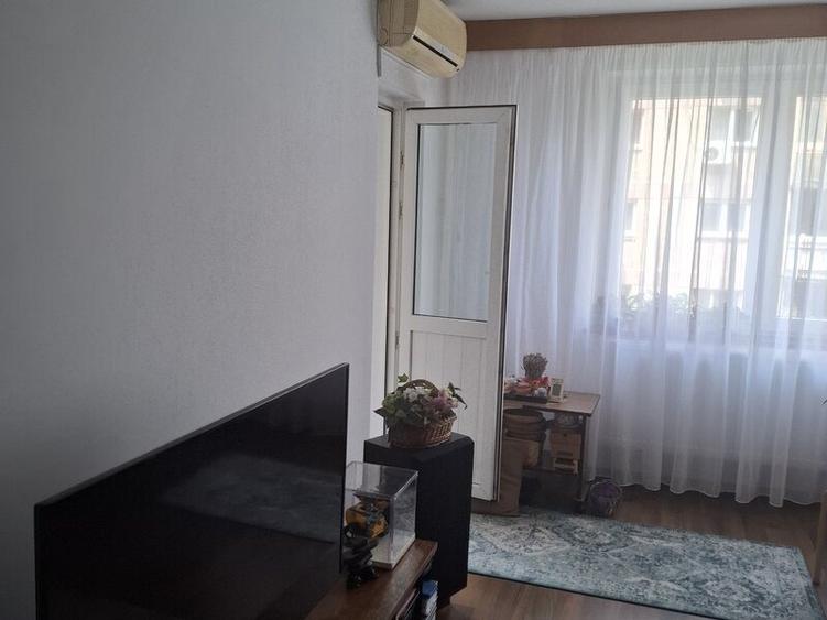 Drumul Taberei, Bd. 1 Mai, Compozitorilor, str. Serg  Cara Anghel etaj 3 din 8 d - 2