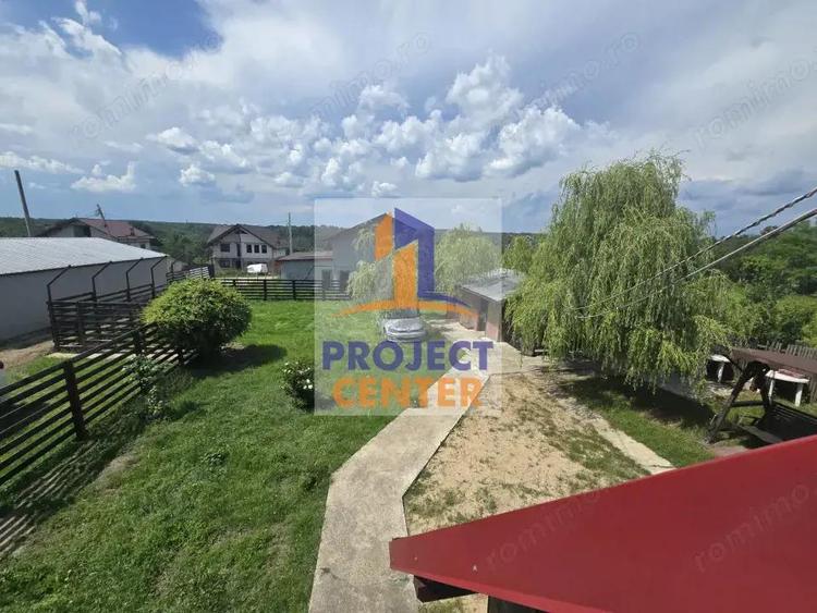 Casa de vacanta, mobilata si utilata - Mosoaia - 11