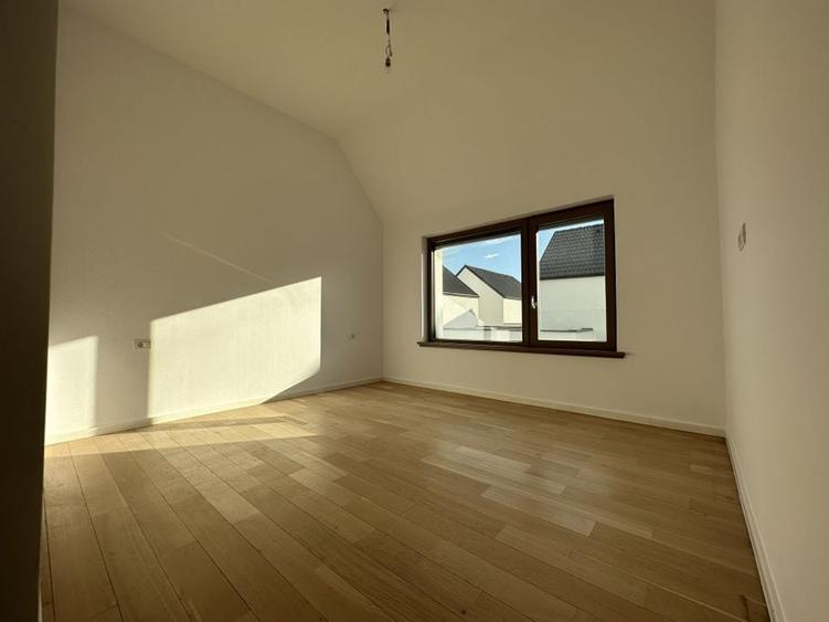 Casa cu 4 camere - Dumbarvita - 14