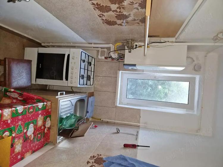 Inchiriez apartament sau vand - 1