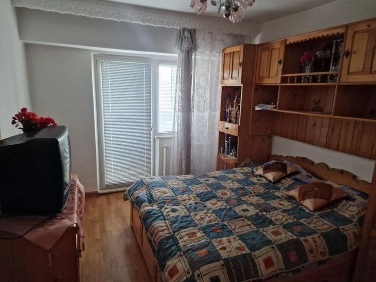 Apartament cu 3 camere de vânzare în zona Stefan cel Mare - 6