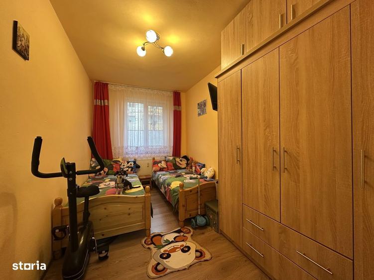 Agentia imobiliara VIGAFON vinde apartament 3 camere Democratiei - 5