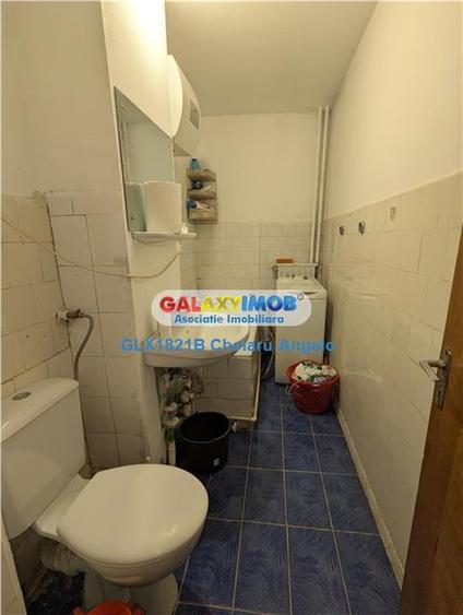 Bdul Lacul Tei, garsoniera 40 mp, decomandat, parter, an 1985 - 5