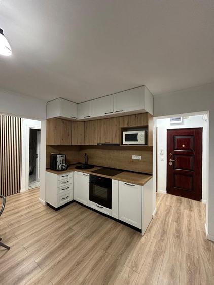 Apartament de inchiriat, cu doua camere, decomandat , 50mp - 3