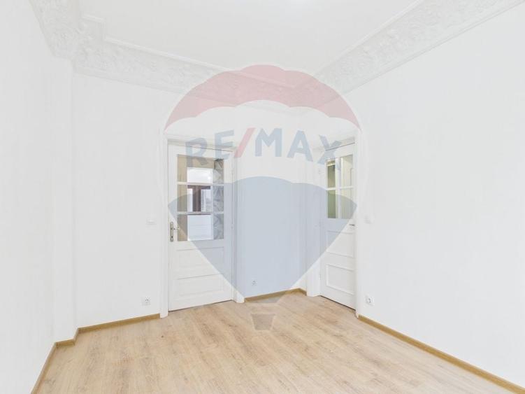 Apartament cu 2 camere de vânzare în zona Stirbei Voda - 1