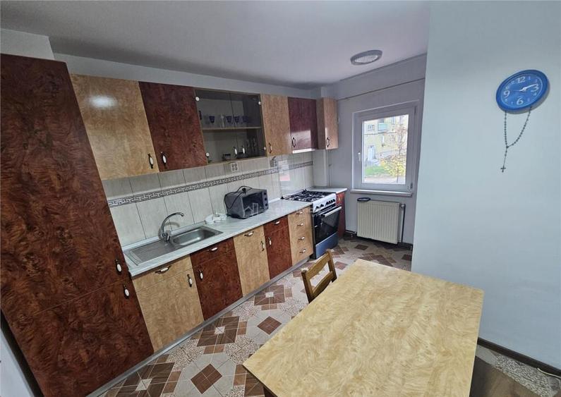 Resita, 3 Cam. Dec., Mobila Utilat, Parter Inalt, Micro 4 - 10