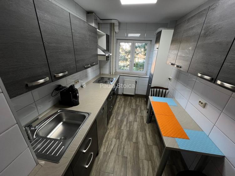 Apartamentul este proaspăt renovat, complet mobilat și utilat deține centrala te Apartamentul este proaspăt renovat, complet mobilat și utilat deține centrala te