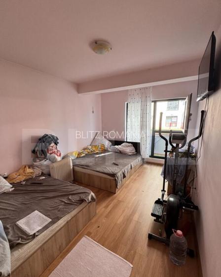 Apartament de vanzare, cu 1 camere, 33 mp, zona Vivo - clin