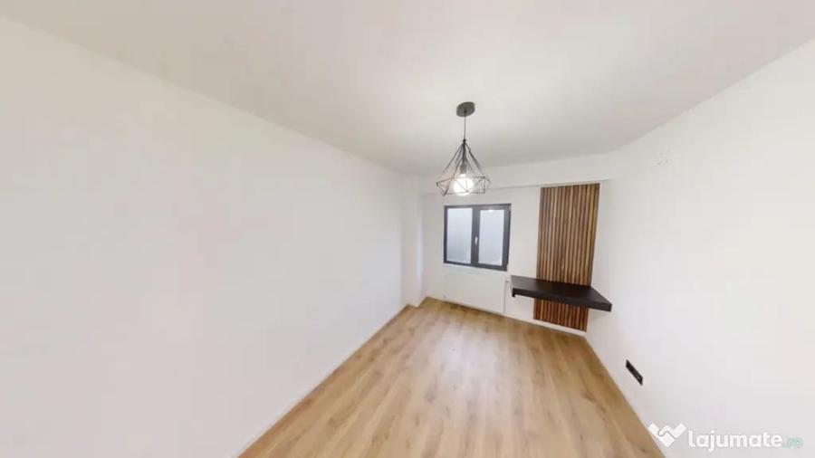 Apartament cu 4 camere decomandat în Zorilor